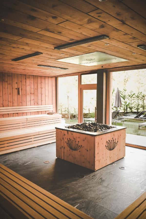 Wiesenhof Gardenresort ซานเลโอนาร์โด อิน ปาซีเรีย ภายนอก รูปภาพ