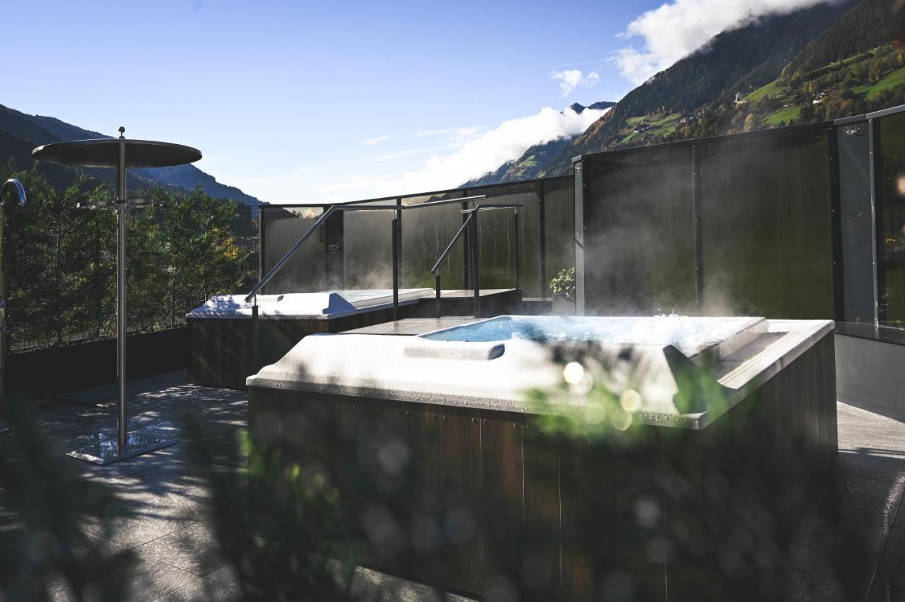 Wiesenhof Gardenresort ซานเลโอนาร์โด อิน ปาซีเรีย ภายนอก รูปภาพ